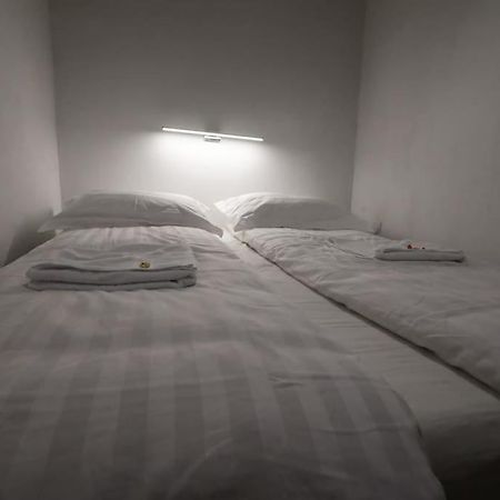 Pest-Port Private Apartment Room-6 Budapeszt Zewnętrze zdjęcie